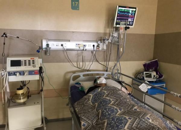 آرش میر اسماعیلی به دلیل حمله قلبی در بیمارستان بستری شد