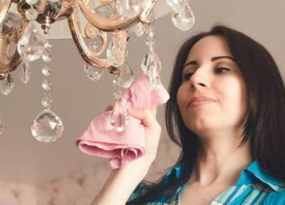برترین روش های تمیز کردن لوستر کریستالی برای خانه تکانی عید نوروز