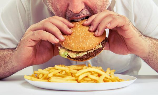 پرخوری تنها عامل چاقی نیست