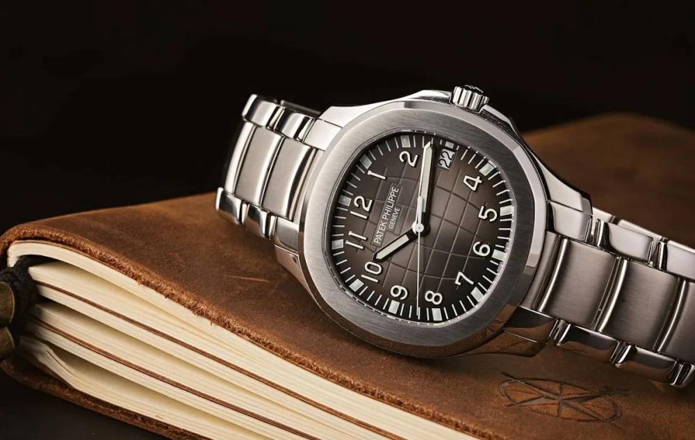 ساعت پتک فیلیپ ساخت کجاست؟