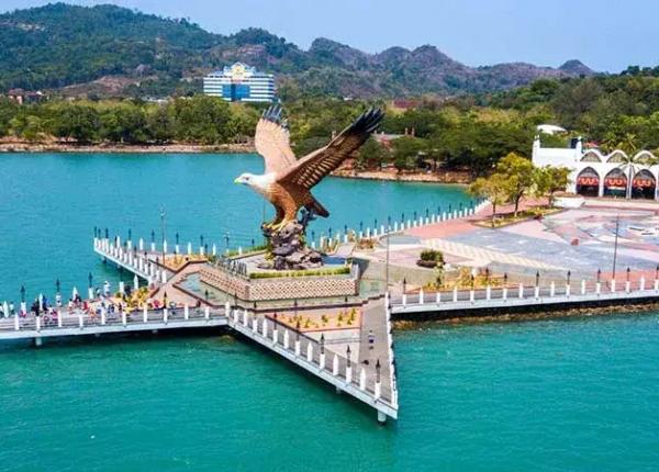 معرفی فرودگاه بین المللی لنکاوی در مالزی