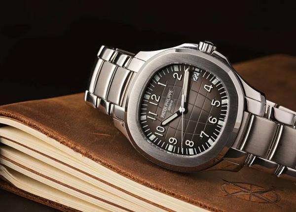 ساعت پتک فیلیپ ساخت کجاست؟