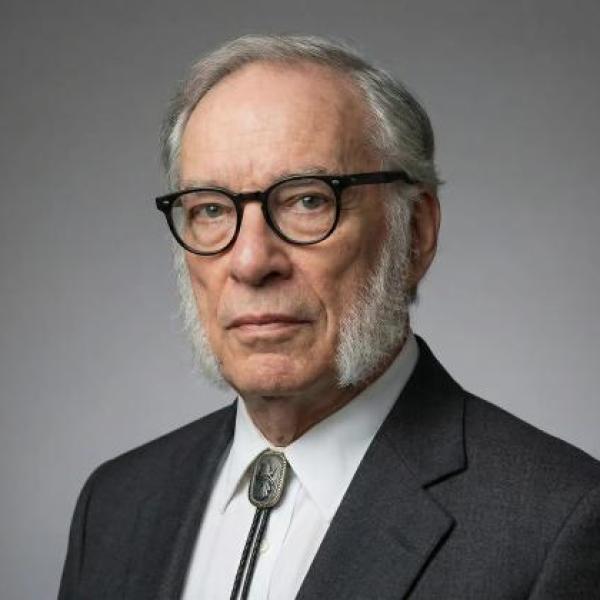 به مناسبت زادروز آسیموف ، مجموعه 35 نوشته ای که در خبرنگاران در خصوص آسیموف منتشر نموده ایم